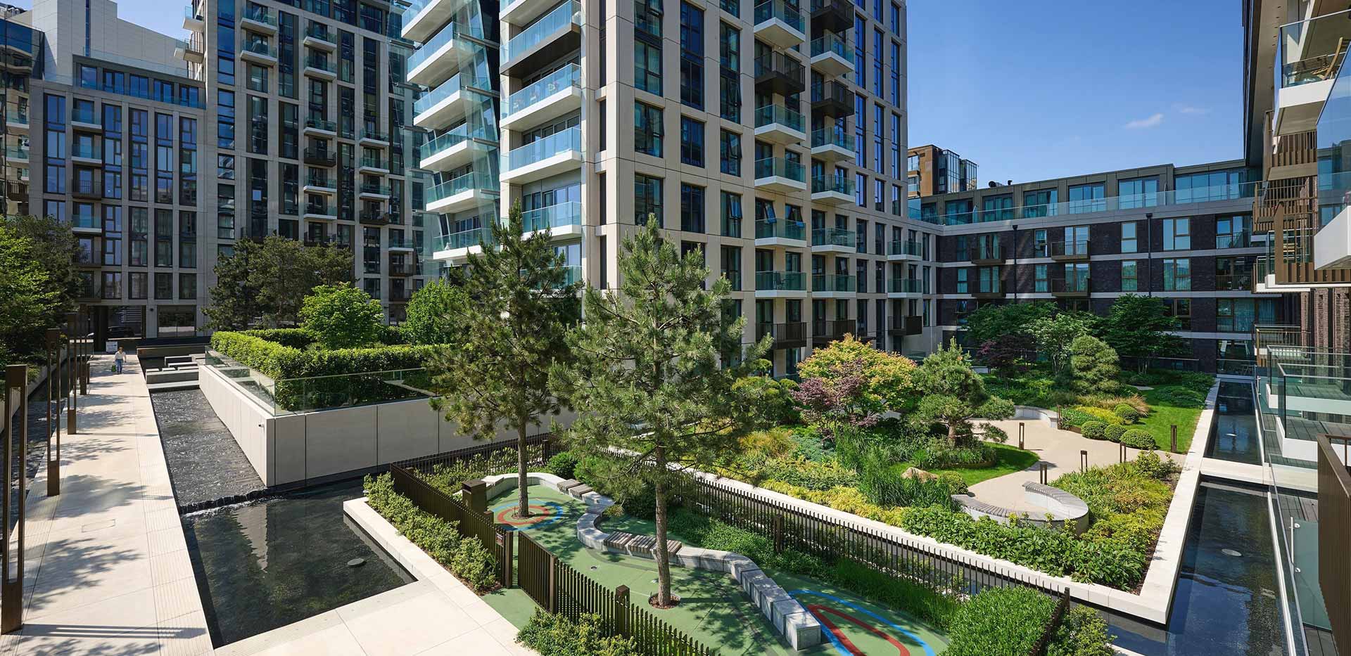 London Dock Visual